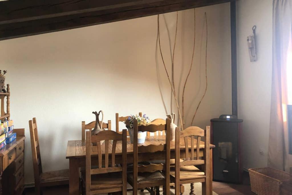 Casa - Apartamento Rural La Tahona Del Abuelo Plasenzuela Eksteriør billede