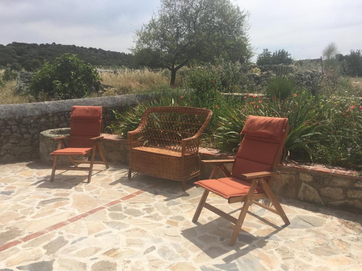Casa - Apartamento Rural La Tahona Del Abuelo Plasenzuela Eksteriør billede