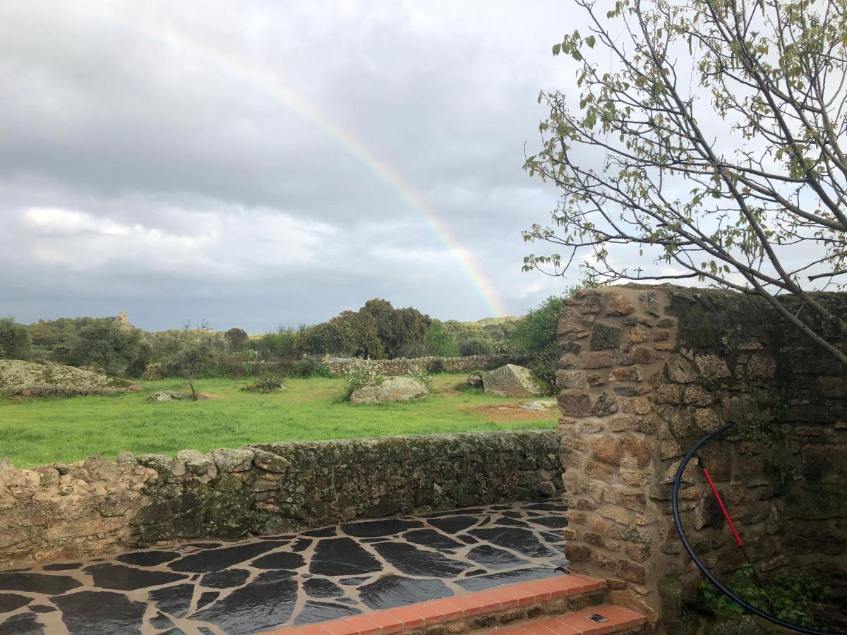Casa - Apartamento Rural La Tahona Del Abuelo Plasenzuela Eksteriør billede