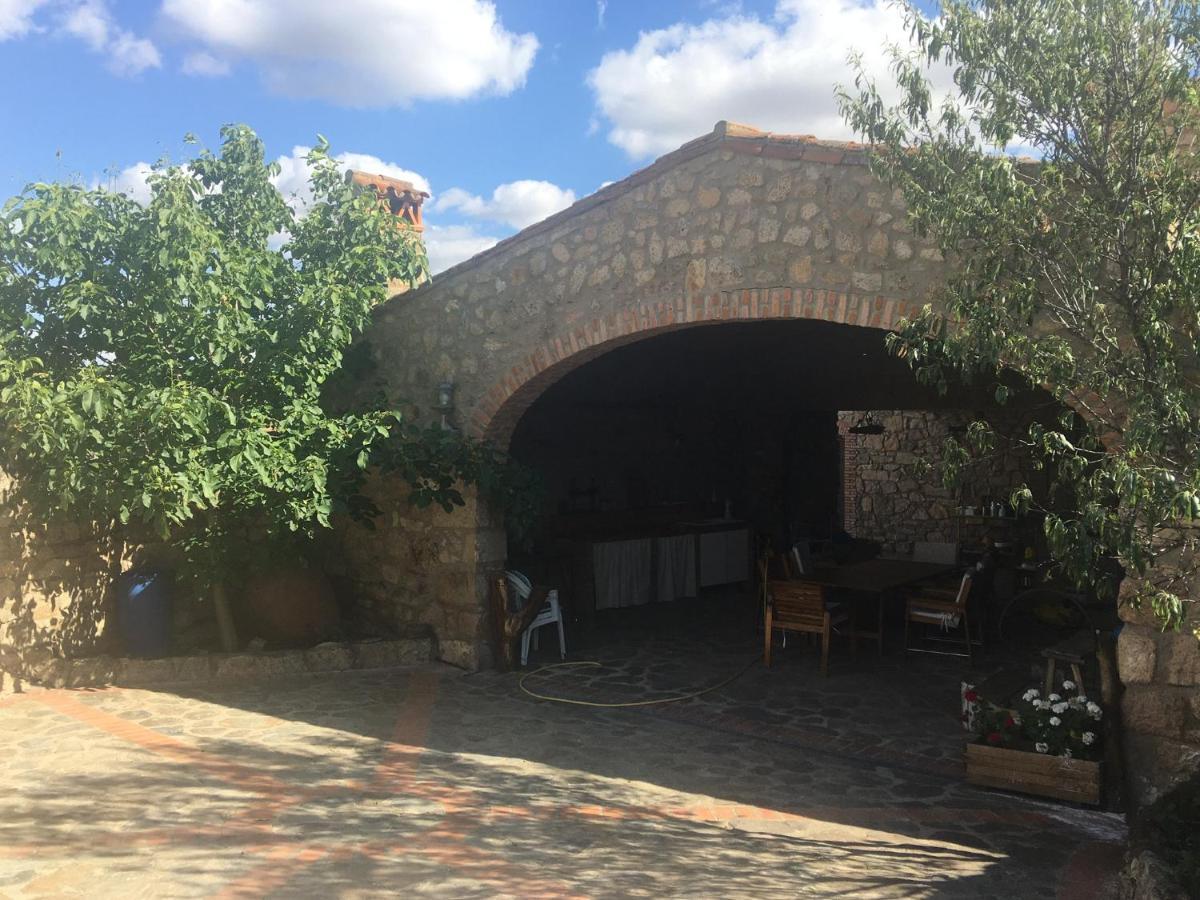 Casa - Apartamento Rural La Tahona Del Abuelo Plasenzuela Eksteriør billede